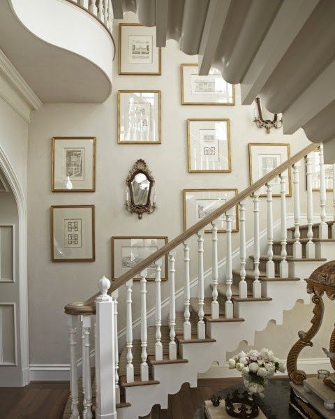 Artistic Picture Wall Ideas for Stairs 1