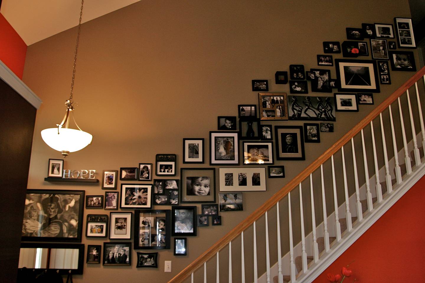 Cool Picture Wall Ideas for Stairs 4