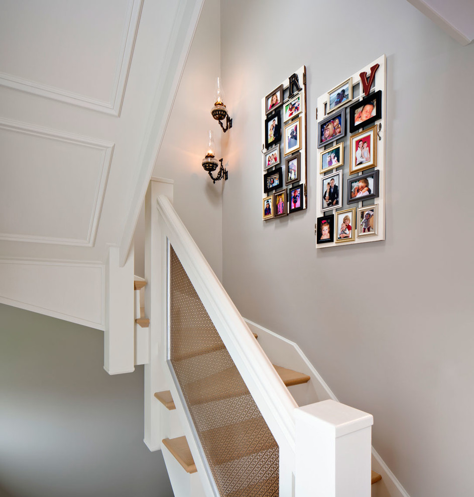 Cool Picture Wall Ideas for Stairs 1