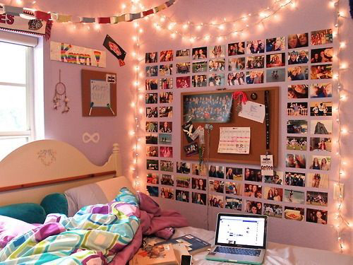 #22 DIY Photo Display Wall Art Idea