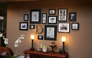 35 Cool Ideas To Display Family Photos On Your Walls